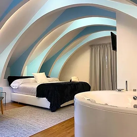 Espejo De Soledades Hotel 4*